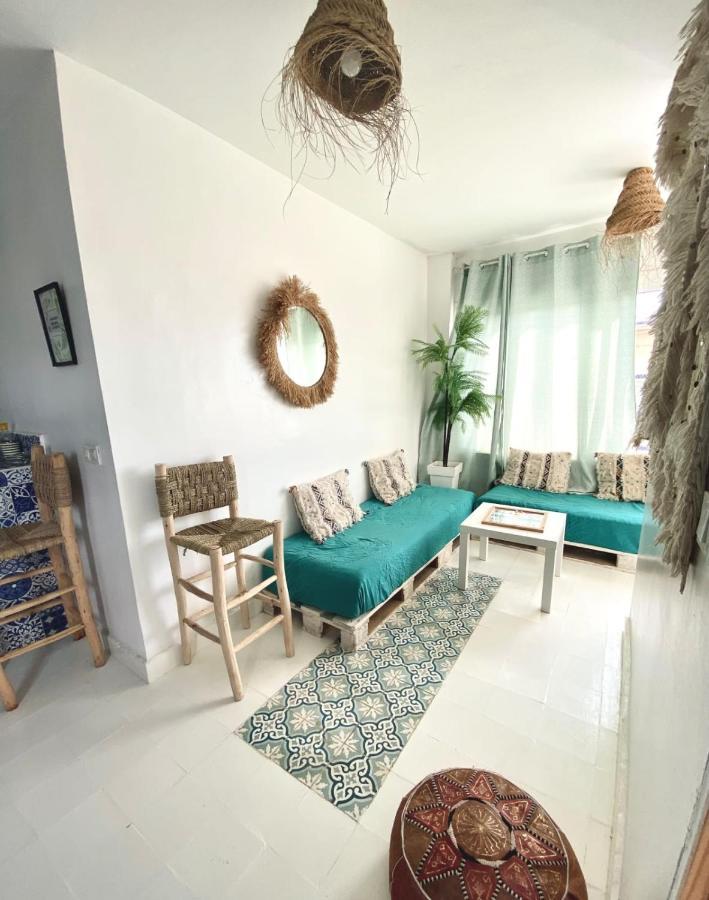 Appartement A Ksar Sghir En Face Du Terminal Passagers De Ferry Port Tanger Med Zewnętrze zdjęcie